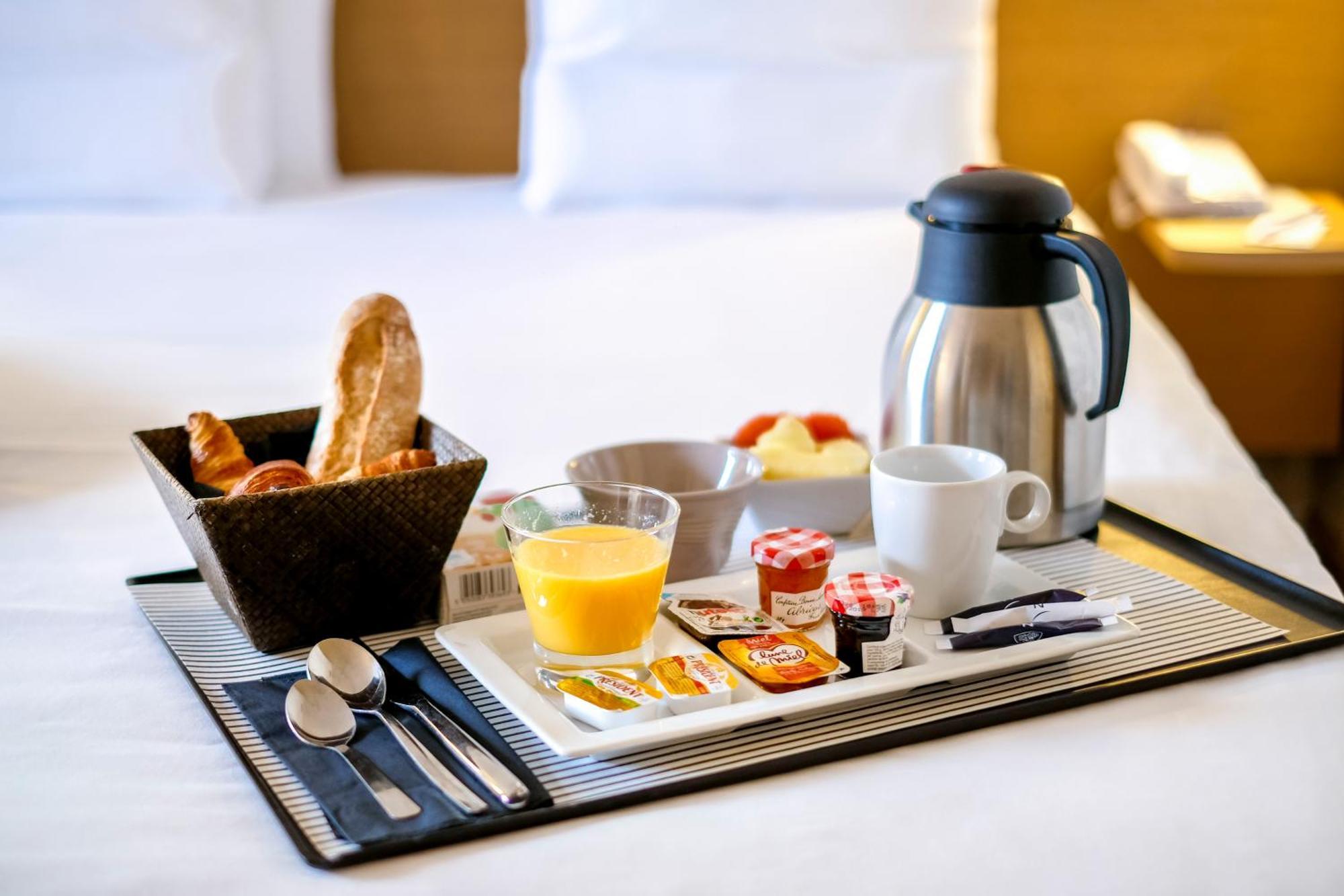 Novotel Atria Nimes Centre מראה חיצוני תמונה