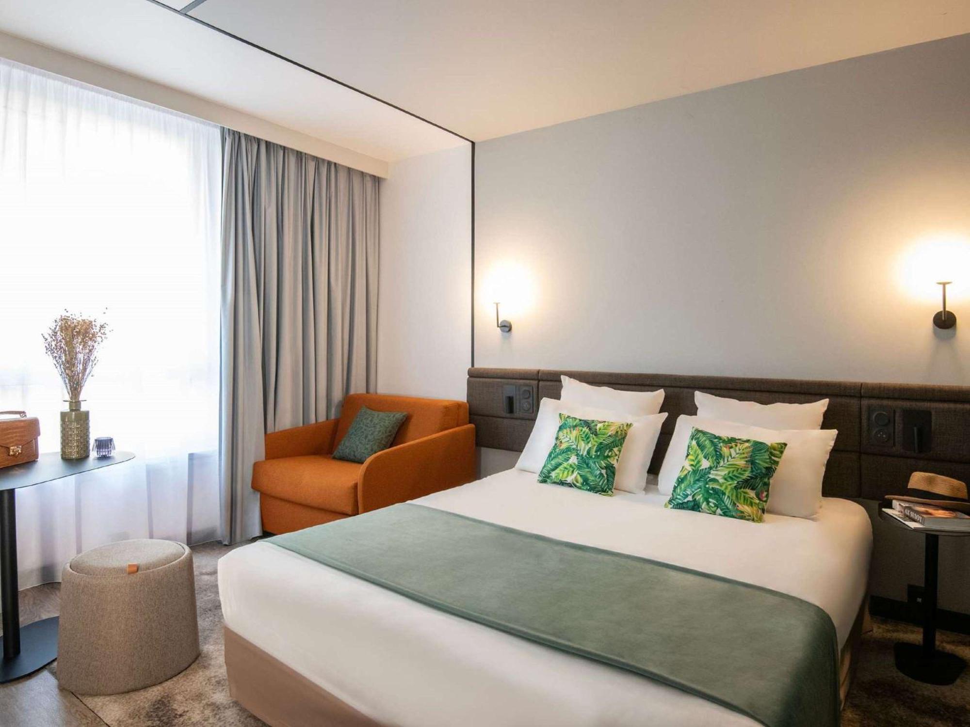 Novotel Atria Nimes Centre מראה חיצוני תמונה